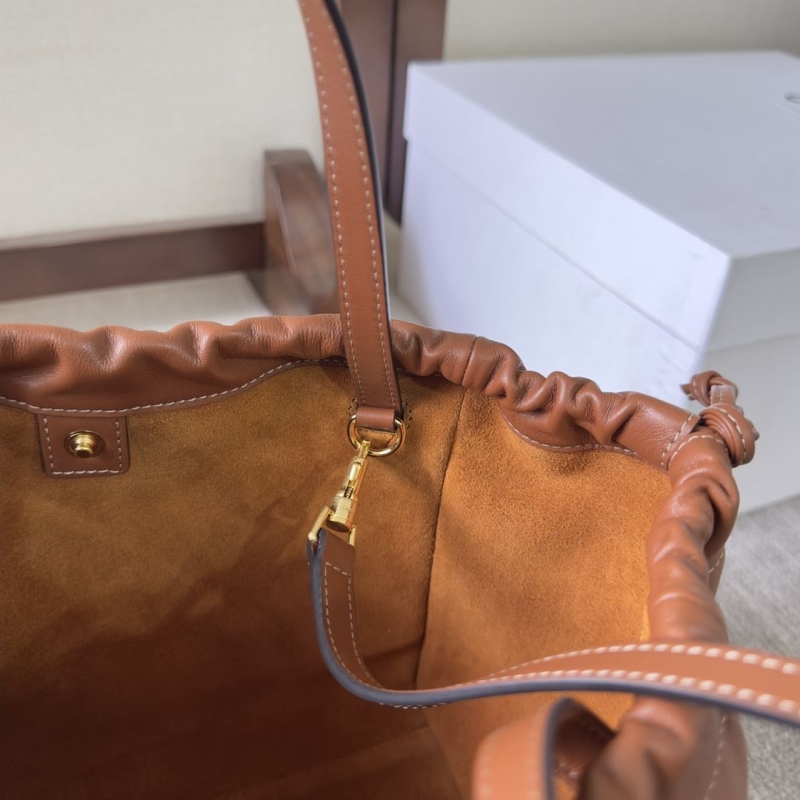 Ce1i*e cabas bags
